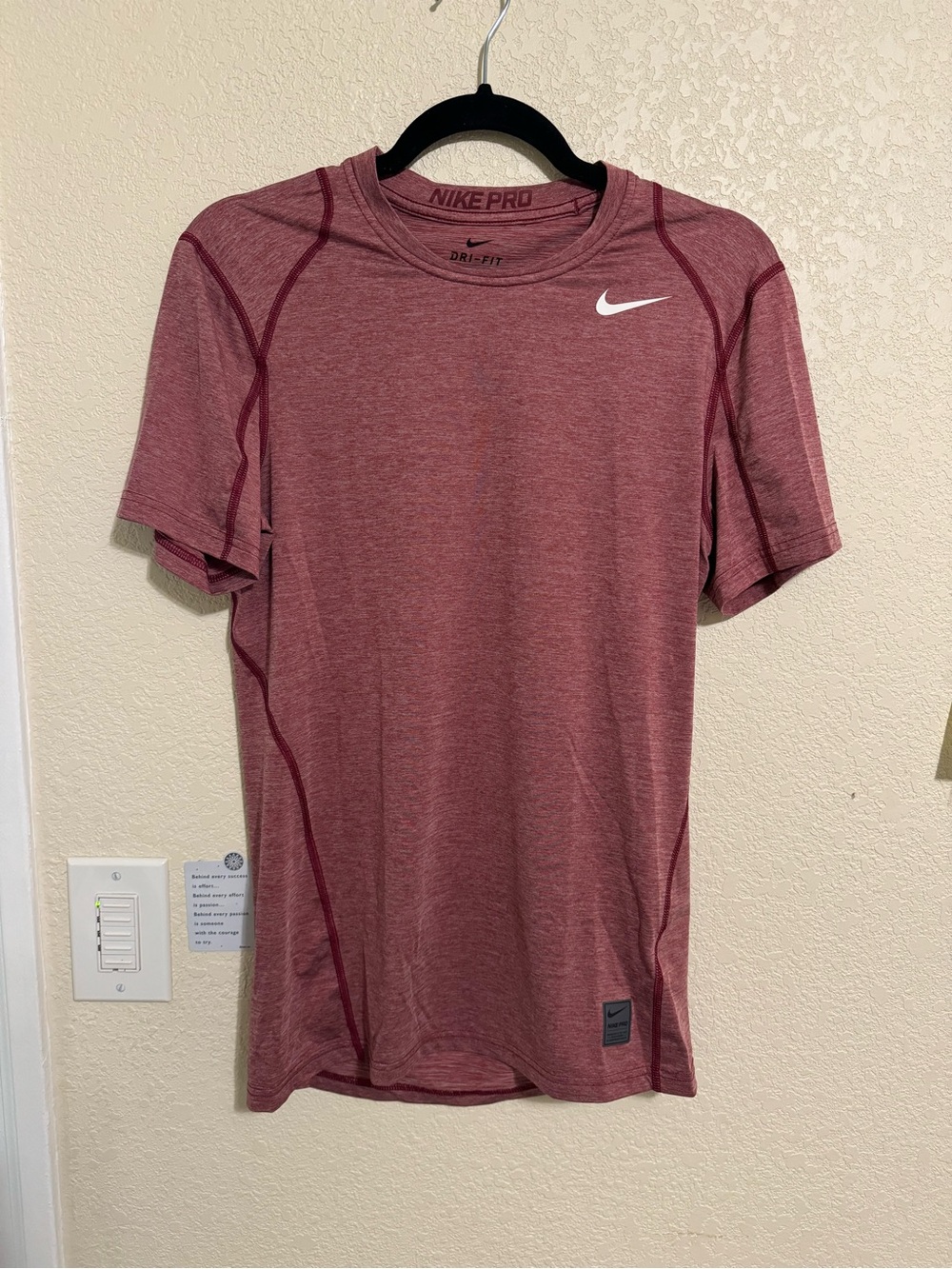 Short Sleeve Performance Tee in Maroon Heather ❣️